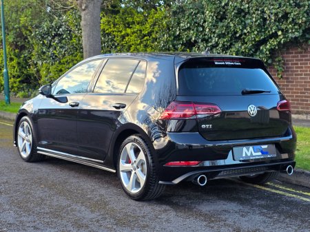 2017 Volkswagen Golf - thumbnail 13