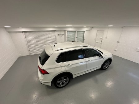 2018 Volkswagen Tiguan - thumbnail 18