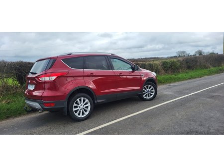 2015 Ford Kuga - thumbnail 2
