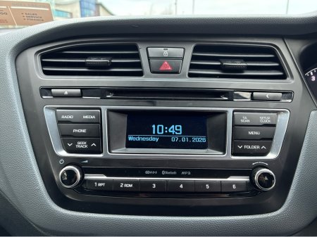 2016 Hyundai i20 DELUXE 5DR €10,950 thumbnail