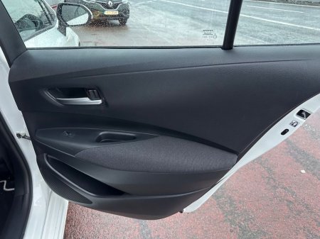 2024 Toyota Corolla PETROL HYBRID, LUNA MODEL, AUTOMATIC, TOYOTA SERVICE HISTORY, NEW NCT, FINANCE, WARRANRT, 5 STAR REVIEWS €25,995 thumbnail