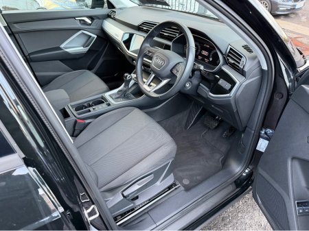 2022 Audi Q3 TECHNIK 45 TFSI E HYBRID//REVERSE CAMERA//IMMACULATE CONDITION//FINANCE PACKAGES//SIMI AND AA DEALER €35,950 thumbnail