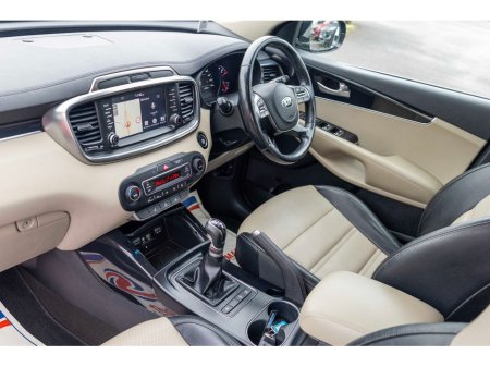 2018 Kia Sorento - thumbnail 7