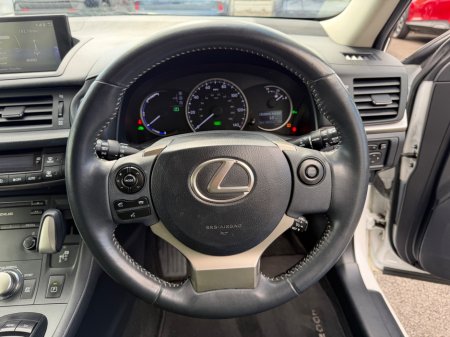 2014 Lexus CT 200 h - thumbnail 6
