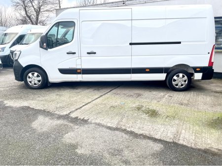 2023 Renault Master LM35 BUSINESS+ 2.3 BLUE DCI 135PS LWB €19,000 thumbnail