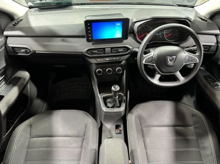 2022 Dacia Jogger Comfort Petrol 7 Seater 1.0 221 €17,750 thumbnail