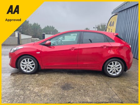 2016 Hyundai i30 * ONLY 49K MILES * 1 OWNER FROM NEW €11,900 thumbnail