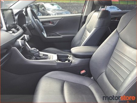 2021 Toyota Rav4 2.5 Hybrid Sol 2WD €31,900 thumbnail