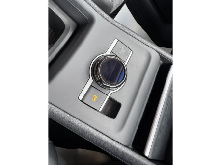 2025 Volkswagen Tiguan - thumbnail 25