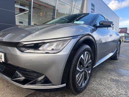 2023 Kia EV6 - thumbnail 3