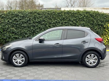 2016 Mazda Demio - thumbnail 3