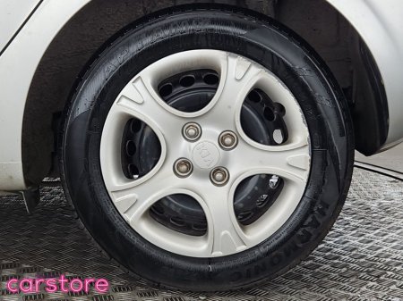 2017 Kia Picanto - thumbnail 14