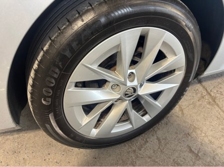 2024 Skoda Octavia - photo 3