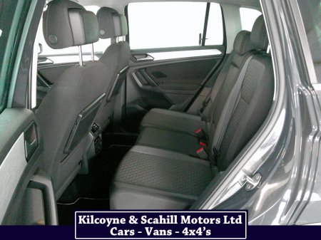 2019 Volkswagen Tiguan - thumbnail 14