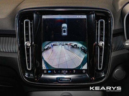 2022 Volvo XC40 - thumbnail 34