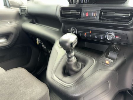 2026 Peugeot Partner - thumbnail 22