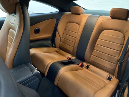 2019 Mercedes-Benz C Class - thumbnail 4