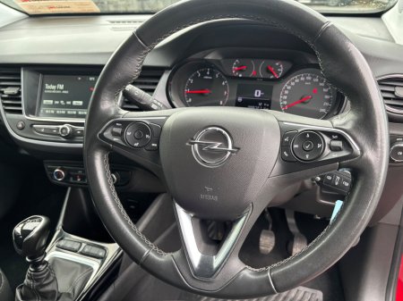2023 Opel Crossland X  €15,000 thumbnail