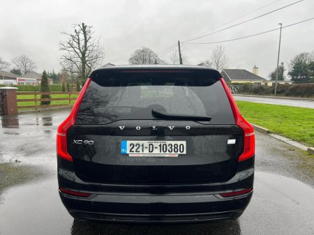 2022 Volvo XC90 PHEV T8 (390hp) R-Design AWD €49,950 thumbnail