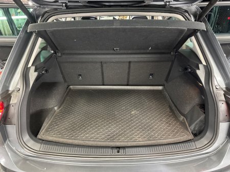 2020 Volkswagen Tiguan - thumbnail 14