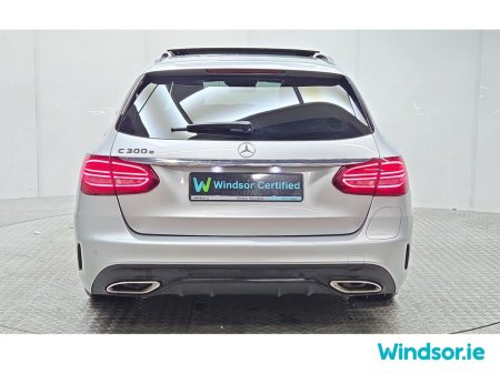 2021 Mercedes-Benz C Class C300e ESTATE AMG Line Premium plus + Auto €36,995 thumbnail