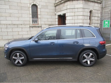 2023 Mercedes-Benz GLB - thumbnail 10