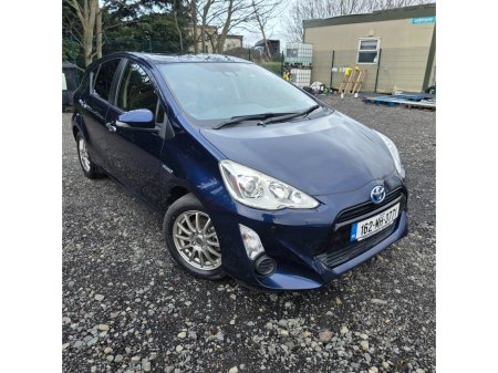 2016 Toyota Aqua 1.8 Hybrid €11,450 thumbnail