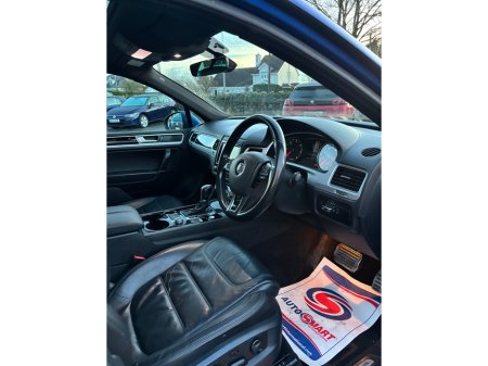 2017 Volkswagen Touareg V6 R-LINE + TDI B PLUS BLUEMOTION TECHNOLOGY €22,950 thumbnail