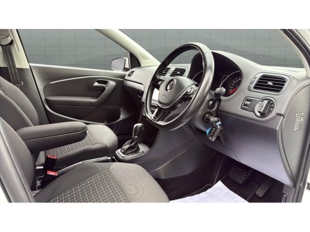 2016 Volkswagen Polo - thumbnail 18