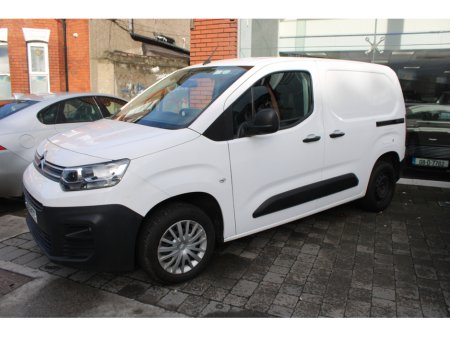 2021 Citroen Berlingo SLIDING SIDE DOOR ENT BLUEHDI 75 MWB 3DR 3 SEAT €13,950 thumbnail
