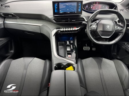 2023 Peugeot 3008 (232) FL ALLURE 1.5 BLUEHDI 130PS AUTOMATIC €29,950 thumbnail