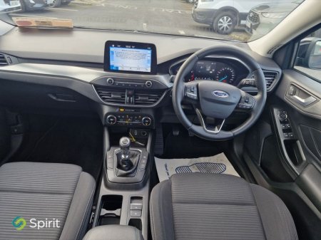 2019 Ford Focus - thumbnail 4