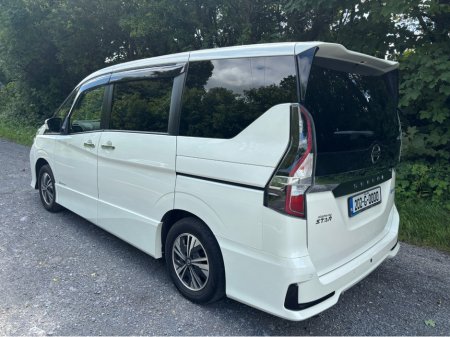 2020 Nissan Serena E Power Hybrid 7 seater €24,995