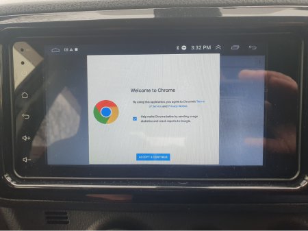 2018 Toyota Yaris - thumbnail 21