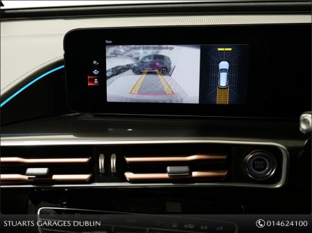 2023 Mercedes-Benz EQC EQC 400 4MATIC AMG LINE PREMIUM €43,945 thumbnail