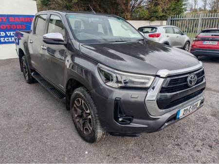 2021 Toyota Hilux 2.8D4D INVITE X 201BHP D/C €35,300