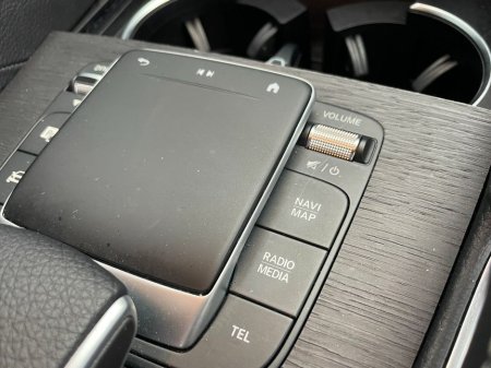 2022 Mercedes-Benz GLE Class GLE350de AMG Premium 4-Matic €62,995 thumbnail