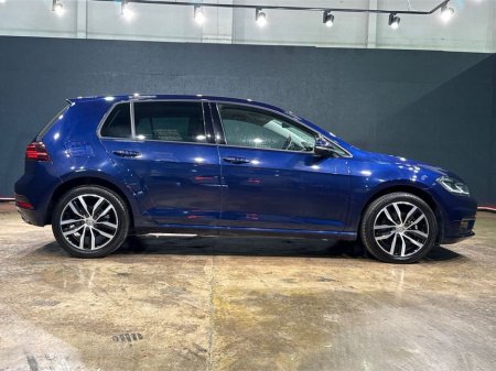 2019 Volkswagen Golf - photo 2