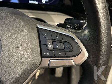 2021 Volkswagen Golf ETSI ACTIVE - FACTORY ALLOYS - PADDLE SHIFT - REVERSE CAMERA - CRUISE CONTROL €22,950 thumbnail