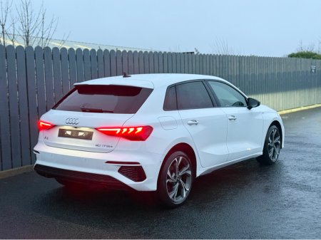 2021 Audi A3 STUNNING HIGH SPEC 204BHP A3 €28,500 thumbnail