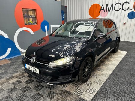 2016 Volkswagen Golf - view 4