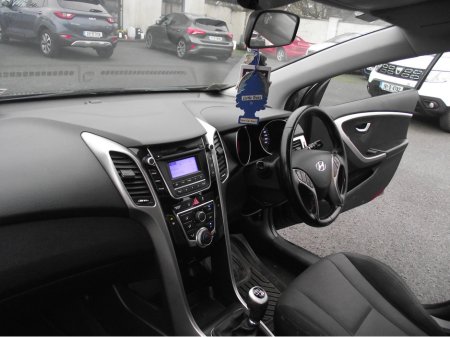 2013 Hyundai i30 1.6CRDI DELUXE 5DR €5,500 thumbnail