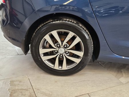 2017 Hyundai i30 - thumbnail 6