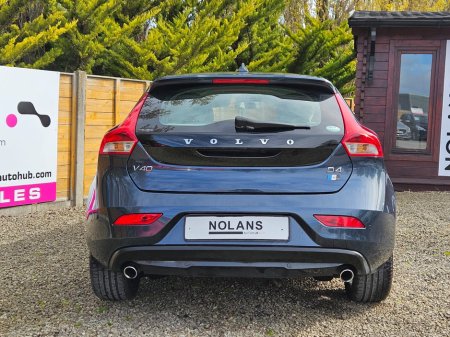 2019 Volvo V40 - thumbnail 9