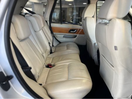 2008 Land Rover Range Rover SPORT TDV6 HSE*** Massive Service History*** €9,900 thumbnail