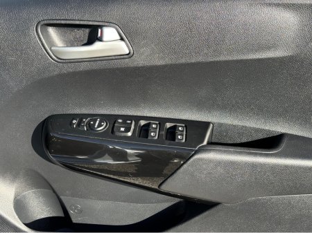 2018 Kia Picanto - thumbnail 11