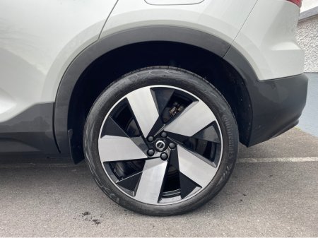 2022 Volvo XC40 ULTIMATE - 69KW BIGGER BATTERY - APPLE PLAY - 120TAX - NEW NCT €28,750