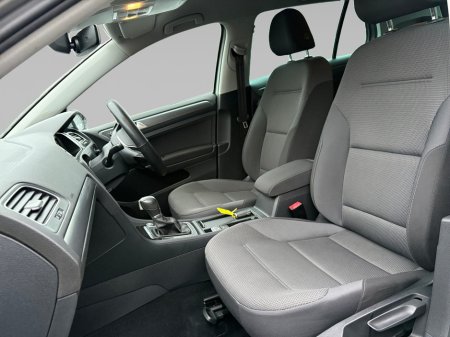 2019 Volkswagen Golf 1.2 Petrol Auto €18,999 thumbnail