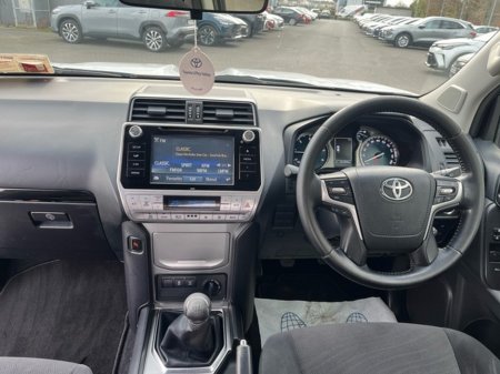 2018 Toyota Landcruiser - thumbnail 8