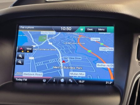 2016 Ford Focus - thumbnail 12